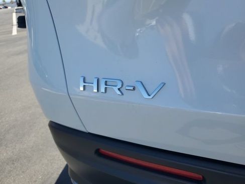 Certified 2025 Honda HR-V Sport image 6