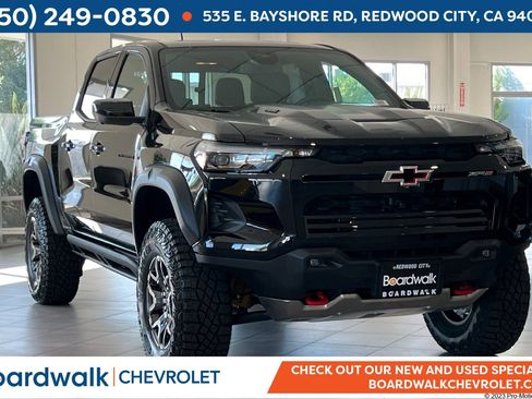 New 2026 Chevrolet Colorado ZR2 w/ Technology Package AWD/4WD image 1
