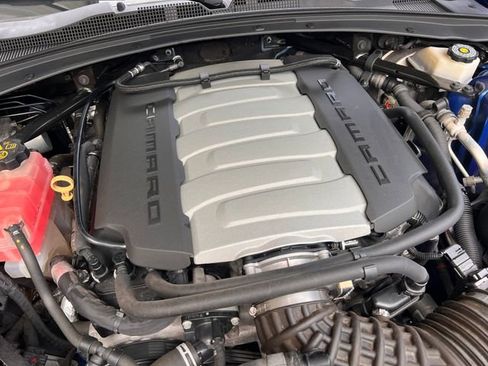 Used 2017 Chevrolet Camaro SS image 30