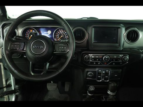 Used 2023 Jeep Wrangler Unlimited Sport AWD/4WD image 12