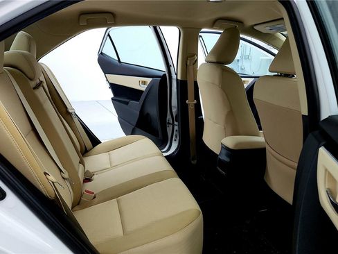 Certified 2018 Toyota Corolla LE image 30