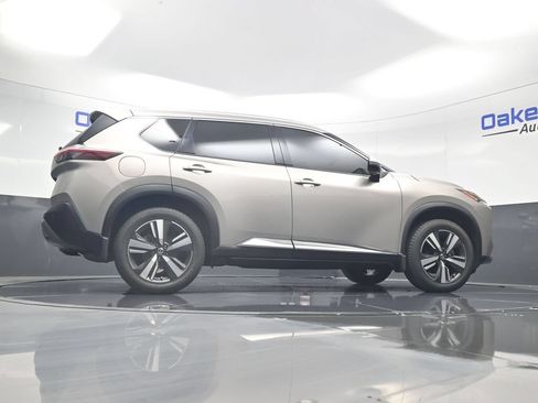 Used 2021 Nissan Rogue SL AWD/4WD image 46