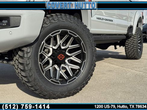 New 2026 Ford F250 Lariat w/ Black Appearance Package AWD/4WD image 2