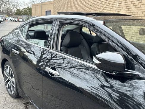 Used 2020 Nissan Maxima 3.5 SL w/ Floor Mat Group image 8
