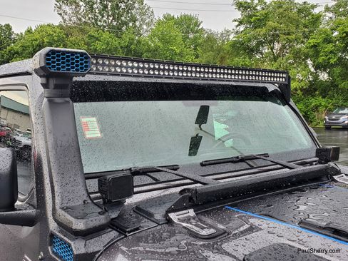 Used 2022 Jeep Wrangler Unlimited Rubicon 4xe w/ Steel Bumper Group AWD/4WD image 8