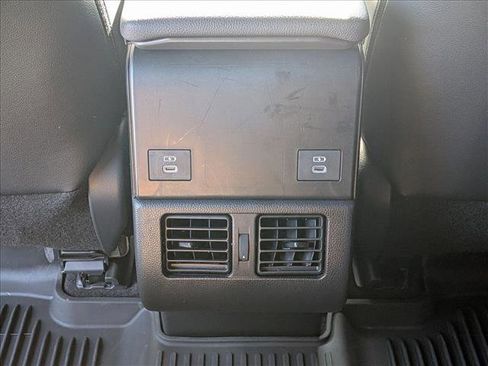 Used 2023 Toyota bZ4X XLE image 18