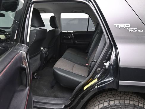 Used 2017 Toyota 4Runner TRD Off-Road image 27