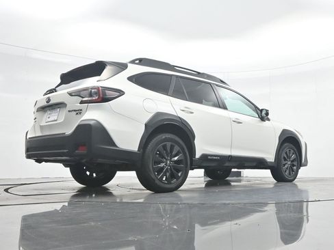 Used 2024 Subaru Outback Onyx Edition XT w/ Popular Package #2 AWD/4WD image 36