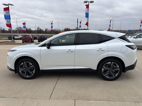 Used 2025 Nissan Murano SL image 8