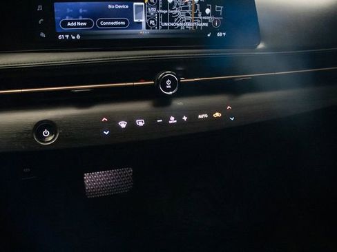 Used 2023 Nissan Ariya ENGAGE e-4ORCE image 32