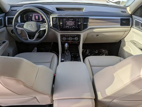 Certified 2023 Volkswagen Atlas SEL AWD/4WD image 14