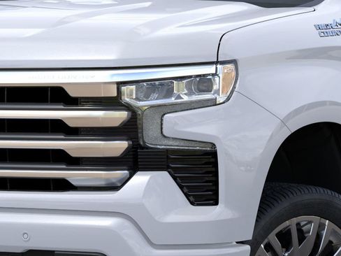 New 2026 Chevrolet Silverado 1500 High Country w/ High Country Premium Package image 10