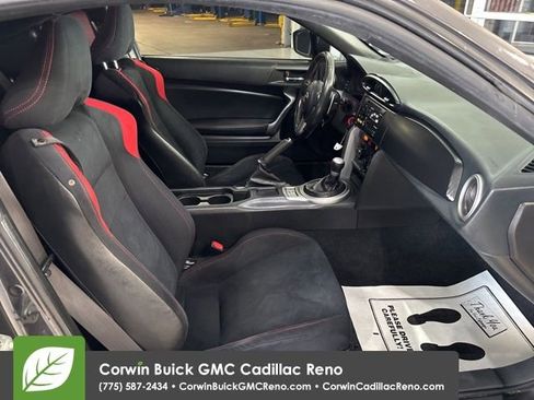 Used 2013 Scion FR-S RWD image 13