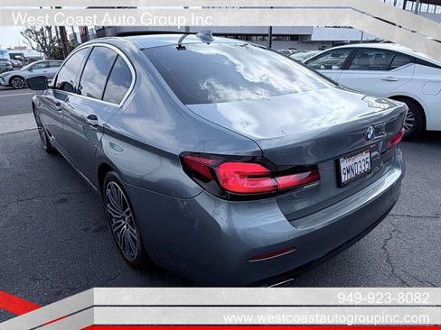 Used 2021 BMW 530i w/ Convenience Package RWD image 5