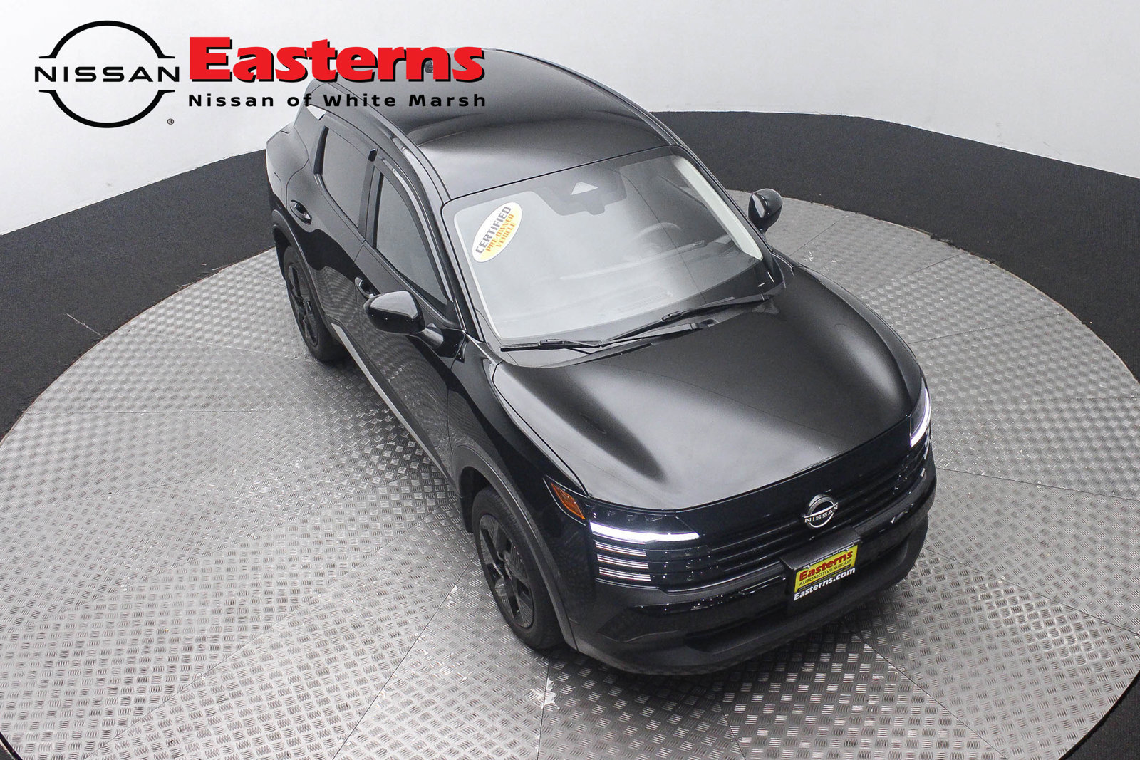 Used 2025 Nissan Kicks SV FWD image 3