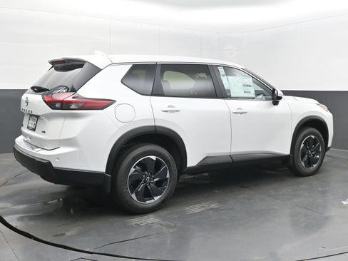 New 2026 Nissan Rogue SV image 7