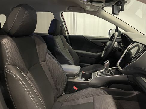 Used 2024 Subaru Outback Premium image 16