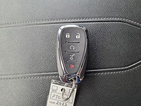 Used 2023 Chevrolet Traverse LT w/ LPO, Floor Liner Package image 26