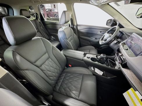 New 2026 Nissan Rogue Platinum w/ Platinum Premium Package image 30