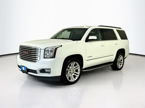 Used 2017 GMC Yukon SLT w/ Premium Edition RWD image 3