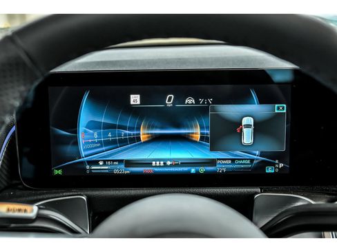 New 2026 Mercedes-Benz GLB 35 AMG 4MATIC image 11