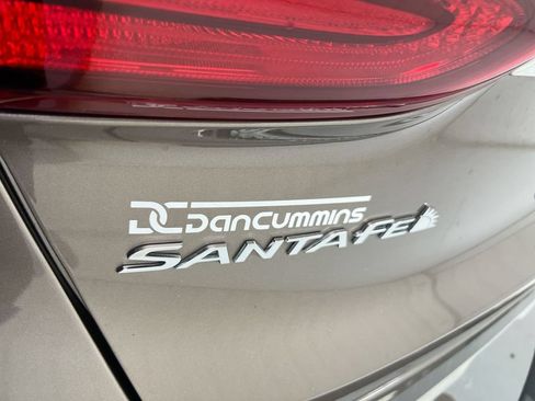 Used 2019 Hyundai Santa Fe SE FWD image 25