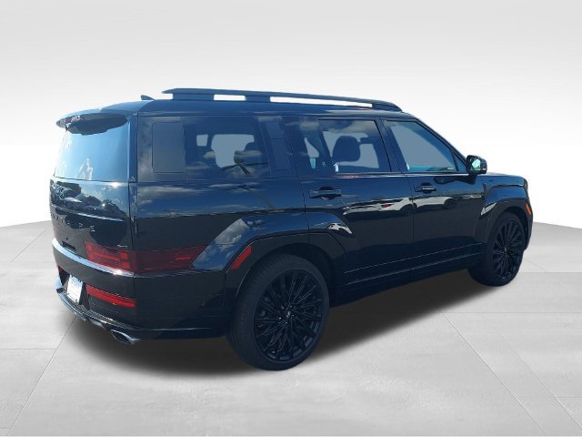 Used 2024 Hyundai Santa Fe Calligraphy AWD/4WD image 5