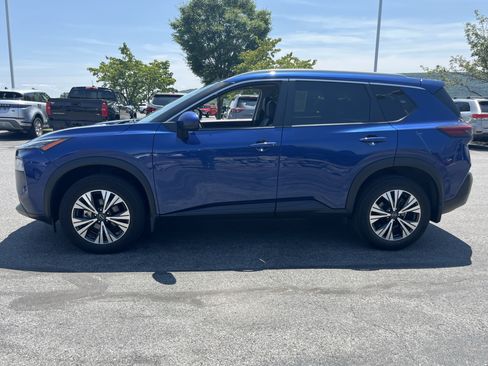Used 2023 Nissan Rogue SV w/ SV Premium B Package AWD/4WD image 10