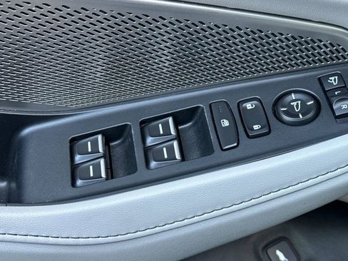 Certified 2023 Acura MDX FWD w/ Technology Package image 16