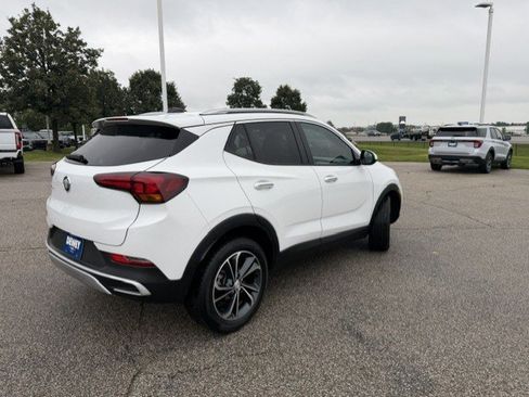 Used 2022 Buick Encore GX Select FWD image 9