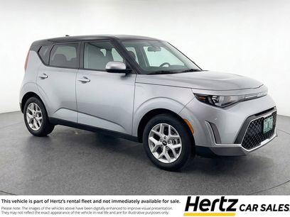Used 2025 Kia Soul LX w/ LX Technology Package