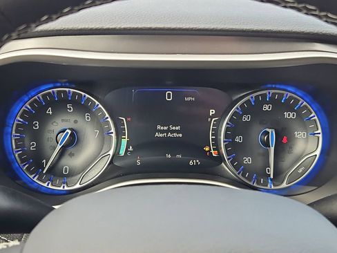 New 2026 Chrysler Pacifica Select image 15