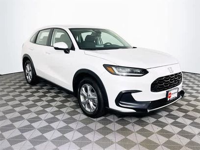 Used 2025 Honda HR-V LX