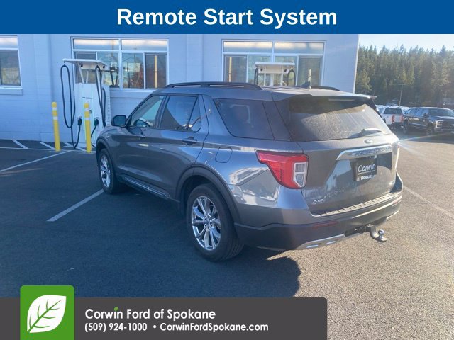 Used 2021 Ford Explorer XLT w/ Equipment Group 202A AWD/4WD image 5