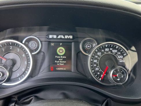 Used 2023 RAM 1500 Big Horn AWD/4WD image 24