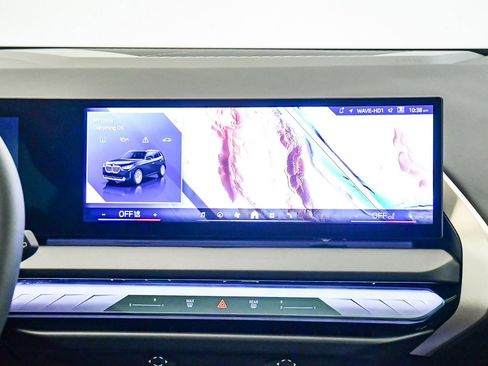 Used 2025 BMW X3 xDrive30i w/ Convenience Package image 14