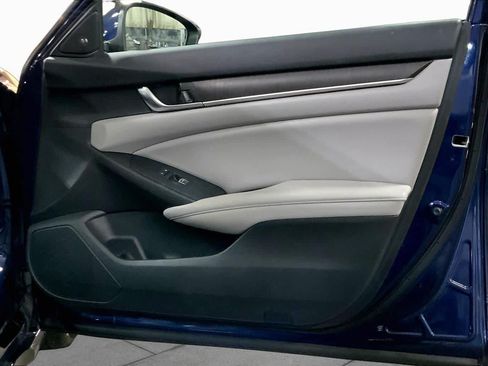 Used 2018 Honda Accord EX-L image 23