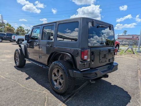 Used 2018 Jeep Wrangler Unlimited Sport AWD/4WD image 6