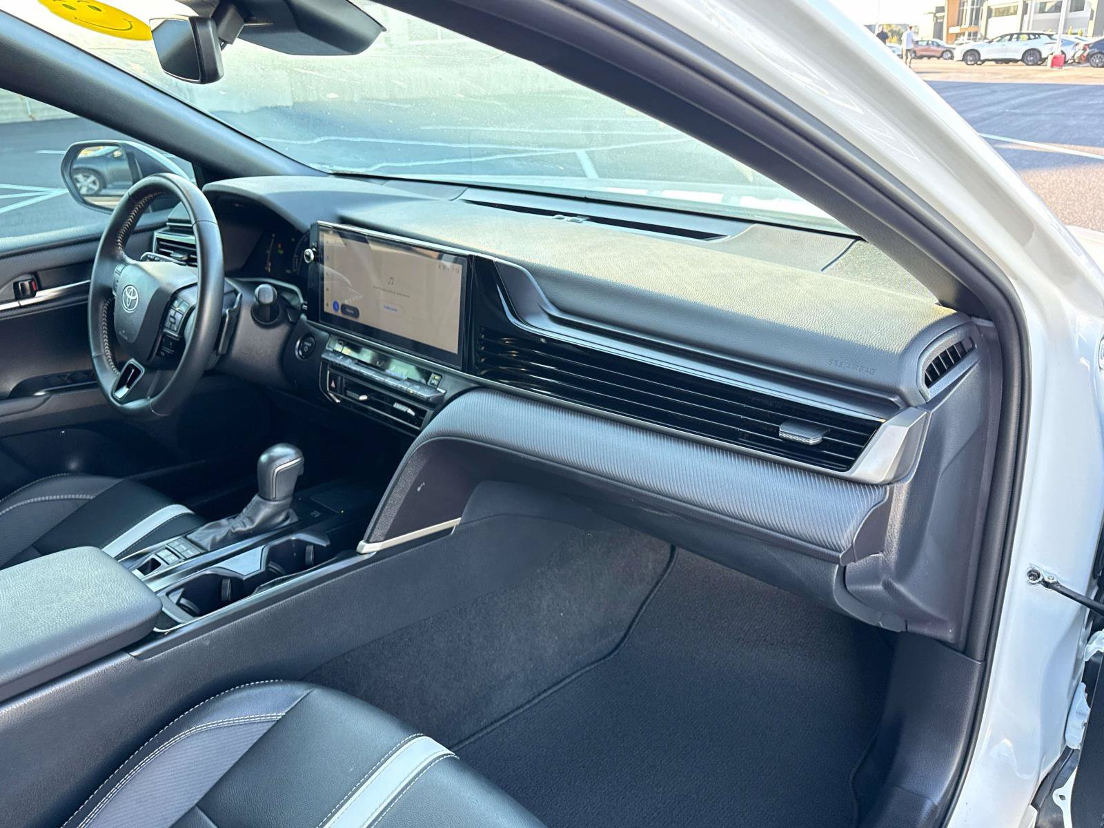 Used 2026 Toyota Camry SE w/ Multimedia Upgrade Package FWD image 18