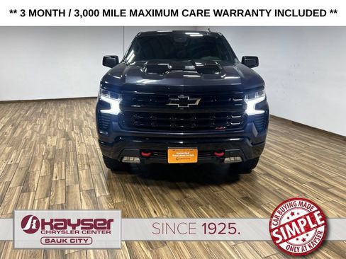Used 2022 Chevrolet Silverado 1500 LT Trail Boss w/ Convenience Package II AWD/4WD image 3