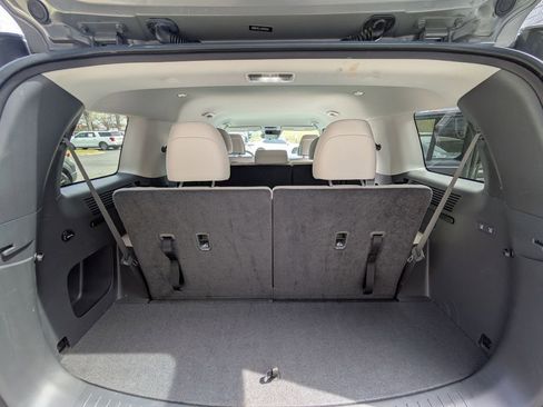 Used 2025 Hyundai Santa Fe SEL image 26