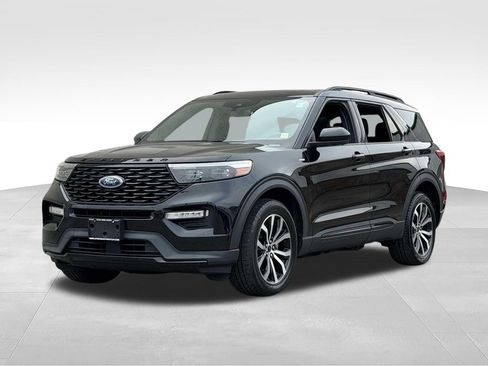 Used 2022 Ford Explorer ST-Line AWD/4WD image 3