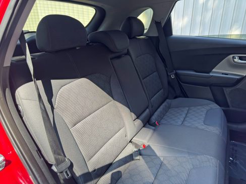 Used 2019 Kia Niro LX FWD image 31
