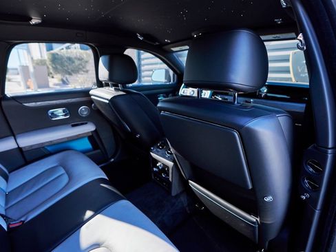 Used 2025 Rolls-Royce Ghost AWD/4WD image 44