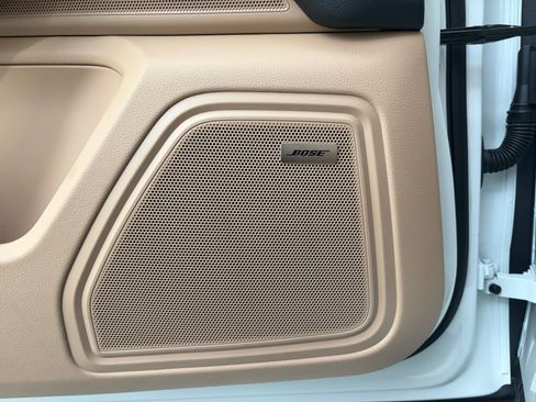 Certified 2026 Porsche Macan AWD/4WD image 46