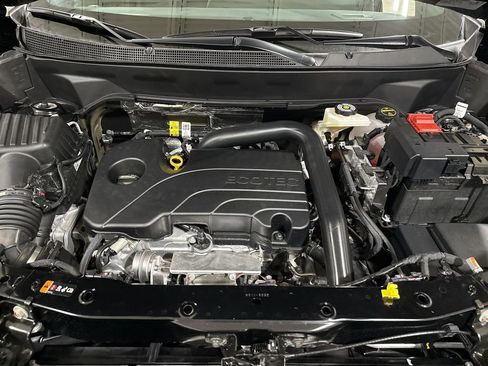 New 2026 Chevrolet Equinox LT w/ Safety and Technology Package AWD/4WD image 25