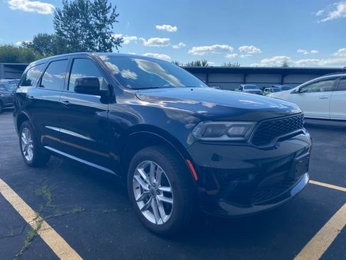 Used 2023 Dodge Durango GT AWD/4WD image 2