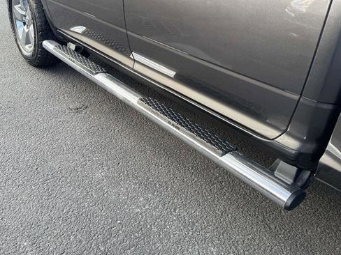 Used 2018 RAM 1500 Big Horn image 28