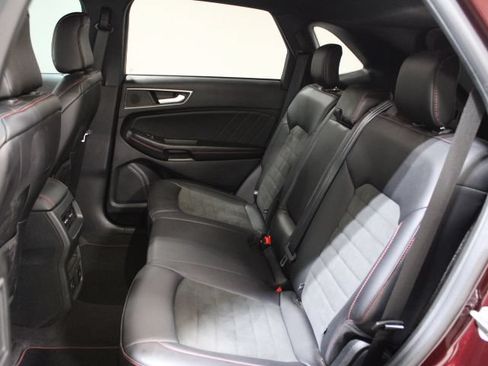Used 2024 Ford Edge ST-Line AWD/4WD image 21