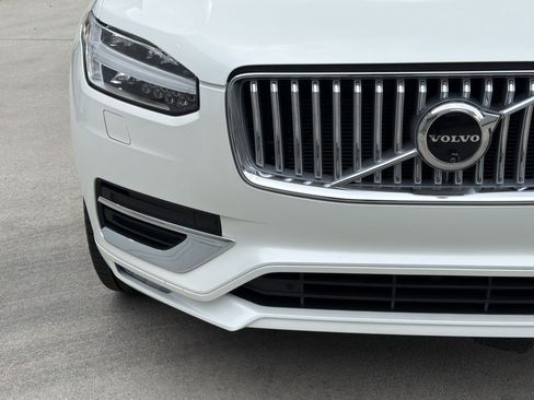 Certified 2024 Volvo XC90 B5 Plus w/ Protection Package Premier AWD/4WD image 29
